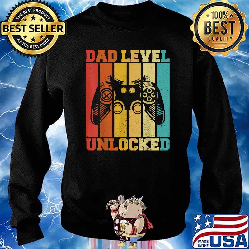 Dad Level Unlocked Gaming Pregnancy Announcement Vintage T-Shirt Sweater