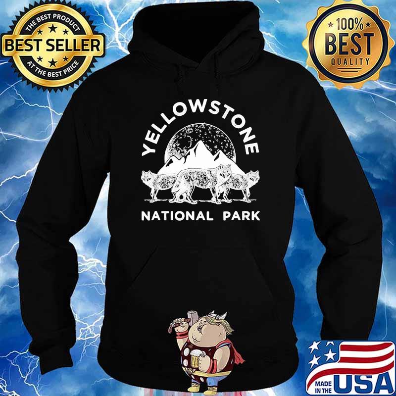 Yellowstone national park wolf s Hoodie