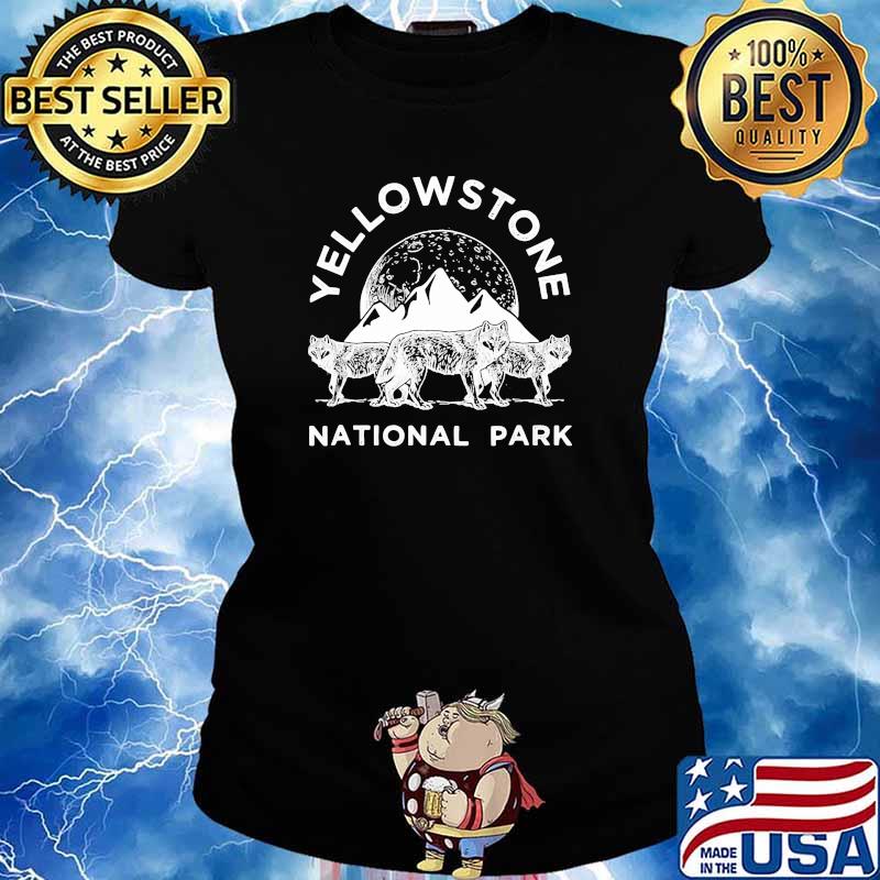 Yellowstone national park wolf s Ladies tee