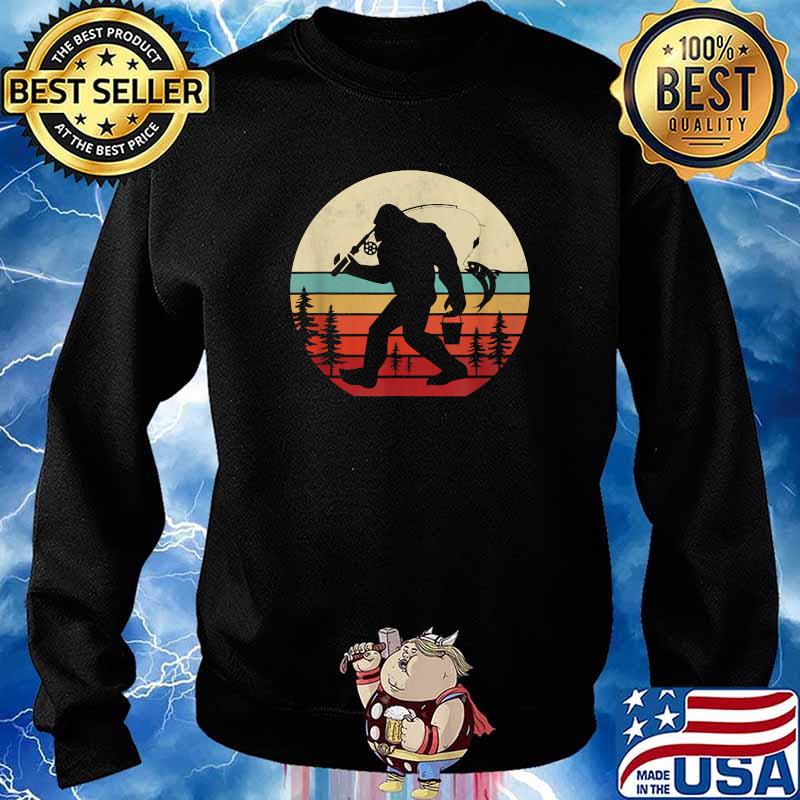 Bigfoot Fishing Sasquatch Fishermen Vintage T-Shirt Sweater