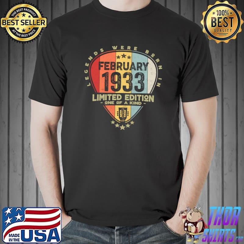 Guitar Pick - Legends Were Born In February 1933 Guitar T-Shirt Unisex