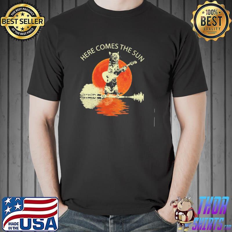 Here Comes The Sun - Autumn Cats Blood Moon Shirt Unisex