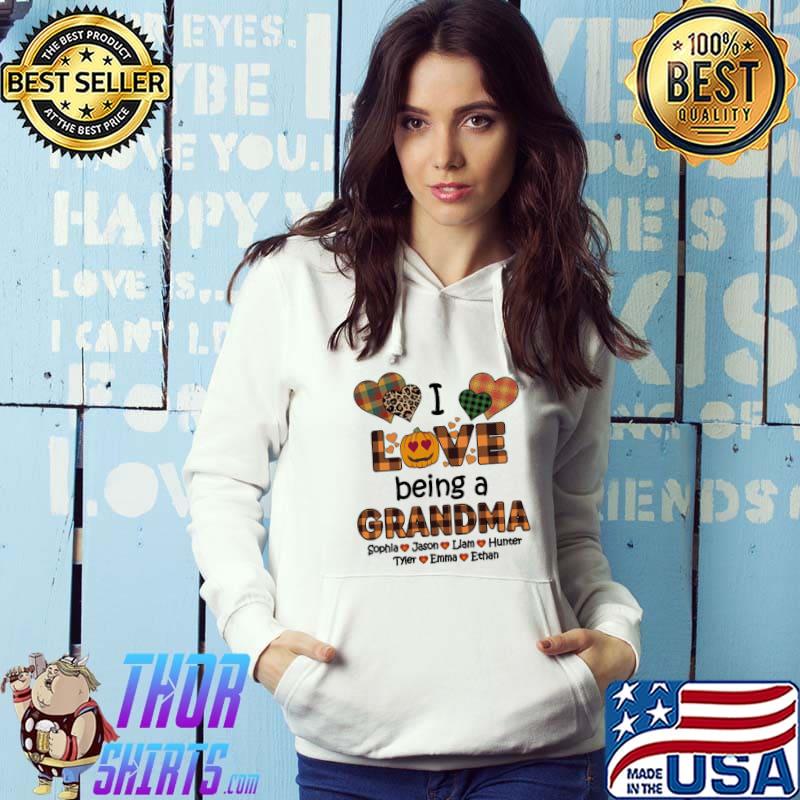 I Love Being A Grandma Pumpkin Heart Halloween Shirt'