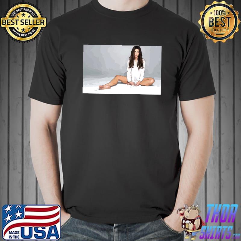 Kate Beckinsale Lora Battle Shirt Unisex
