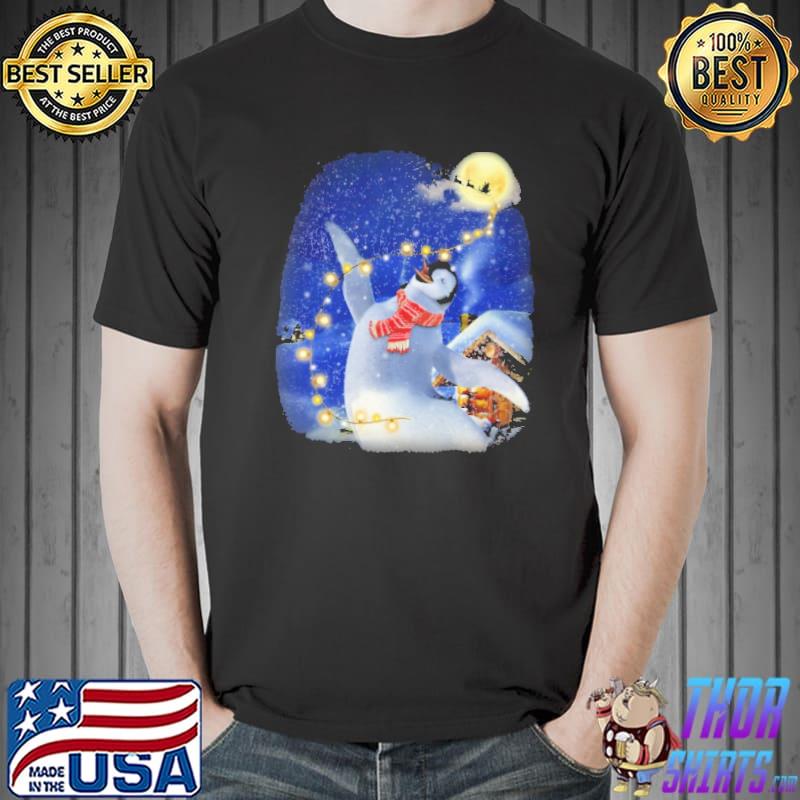 Penguin Playing With Christmas Lights Shirt Unisex