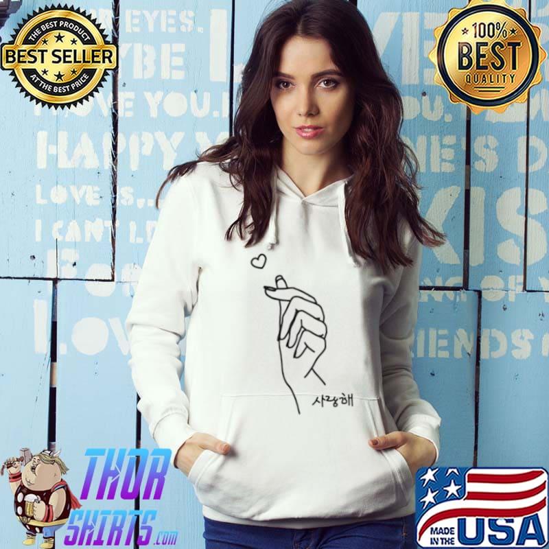 Korean Finger Heart Kpop Love Kdrama Merch K-pop Graphic T-shirt