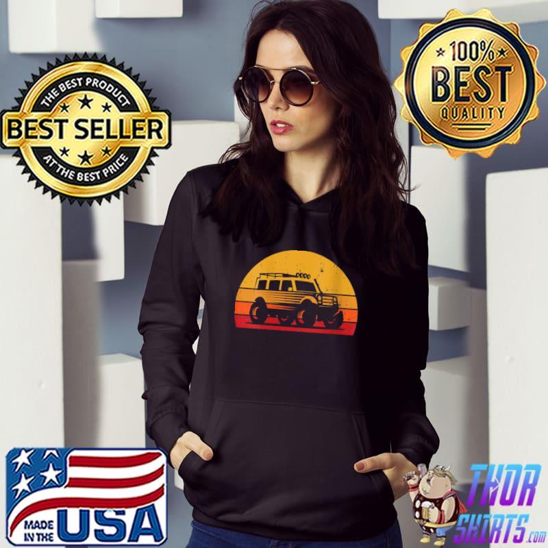 Premium car Vintage Cool Camping Car Motor Automobile Automotive T-Shirt