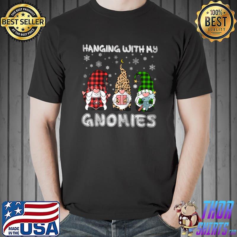 Hanging With Gnomies Gnome Christmas leopard Buffalo Plaid T- Unisex