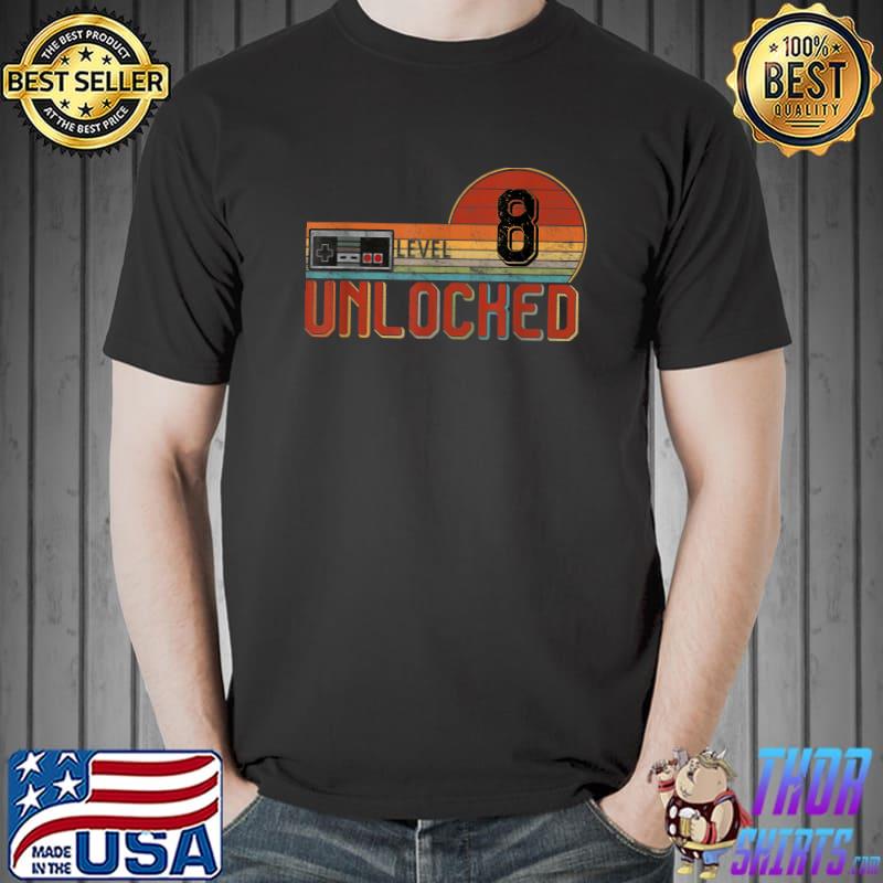 Level 8 Unlocked Birthday Boys. Gaming Classically Trained T-Shirt Unisex