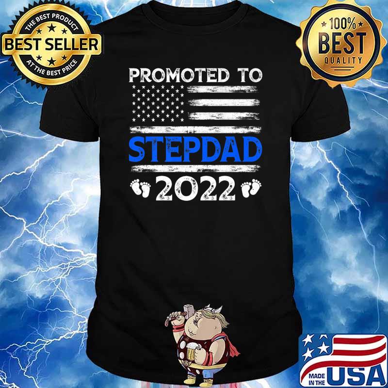 Mens Retro Promoted To Stepdad 2022 USA Flag Father's Day Premium T-Shirt