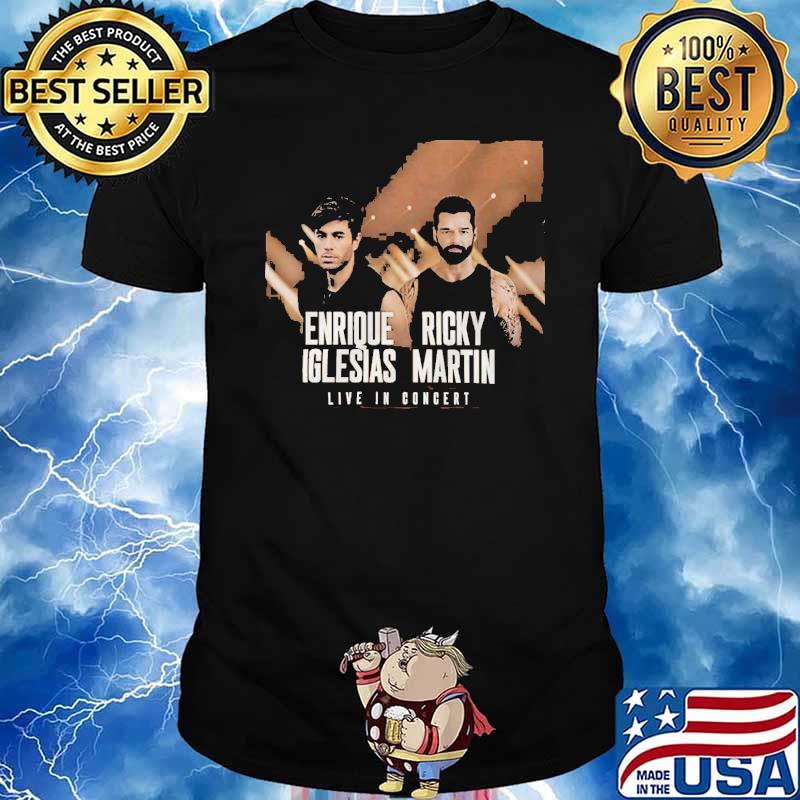 Enrique Iglesias con Ricky Martin Tour 2020 Shirt
