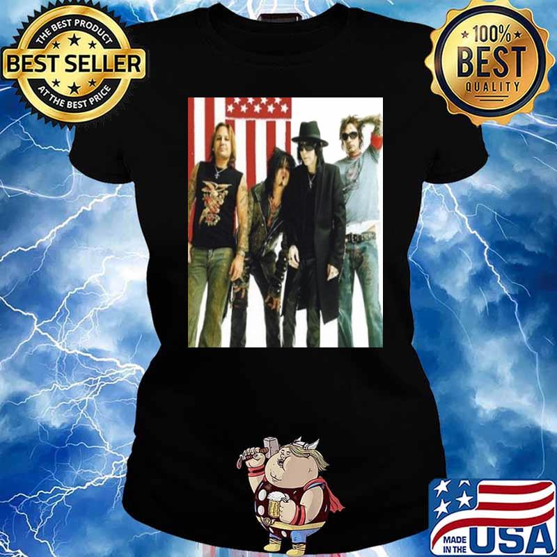Motley Crue reunites for a Carnival of Sins s Ladies tee