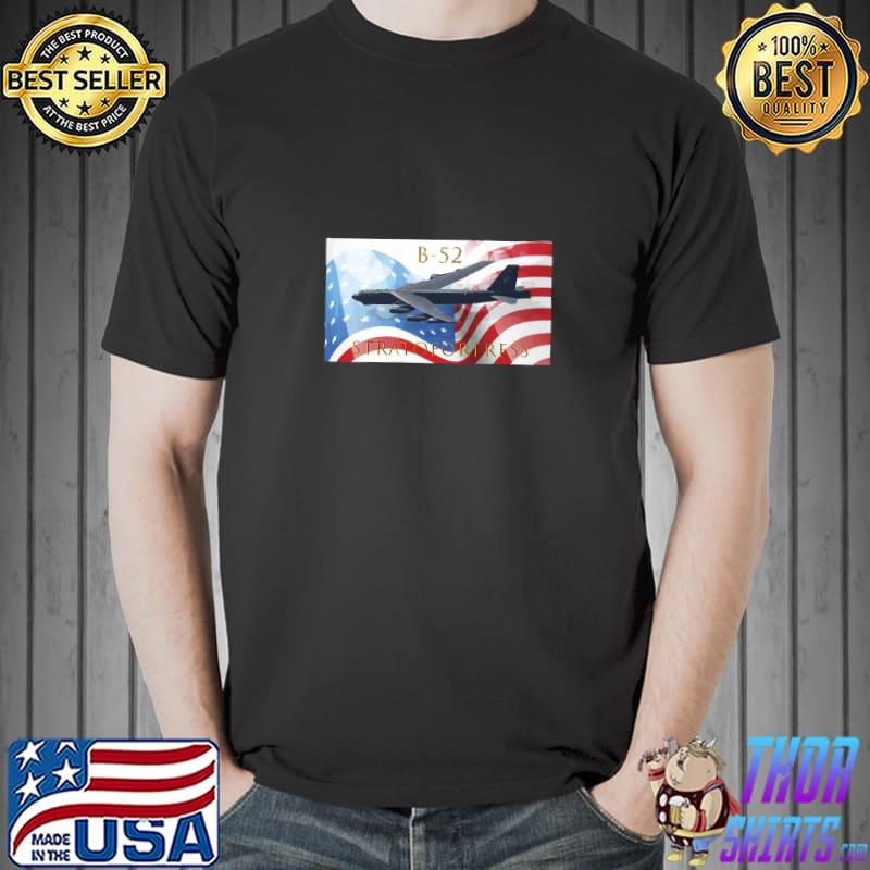 Boeing B-52 Stratofortress Strategic Bomber American Flag T-Shirt