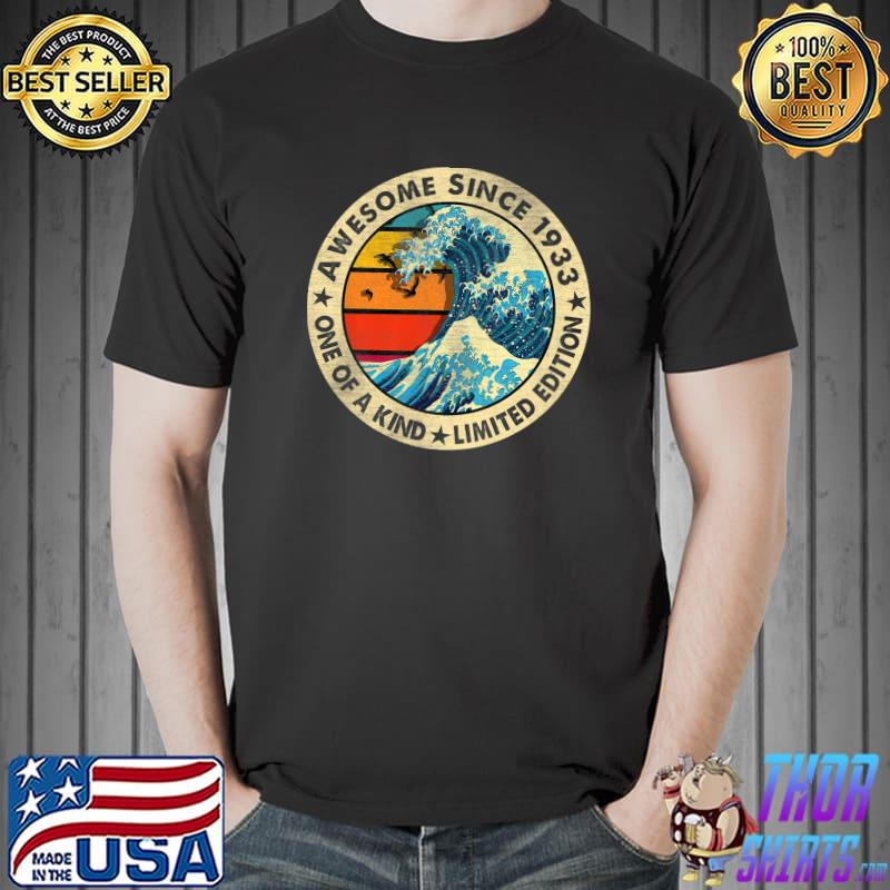 90 Year Old Gift Vintage Awesome Since 1933 Limited Edition Wave T-Shirt