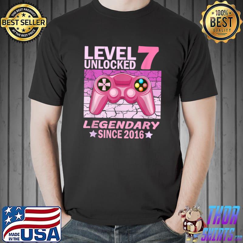 Level 7 unlocked legendary since 2016 stars controller vintage 7th birthday gamer girlborn in 2016 T-Shirt