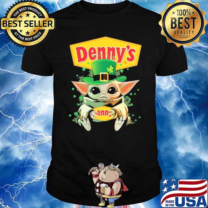 Baby yoda hug Denny's St.Patrick's day shirt