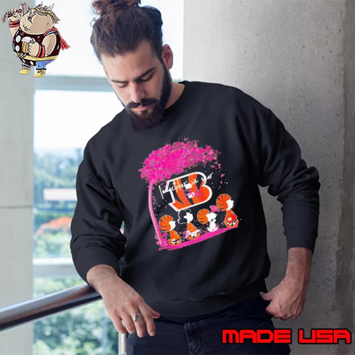 In October we wear pink Snoopy and friend Cincinnati Bengals shirt, hoodie,  sweater, long sleeve and tank top