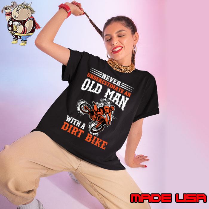 Never Underestimate an Old Guy On A Bike T-Shirt Ladies tee