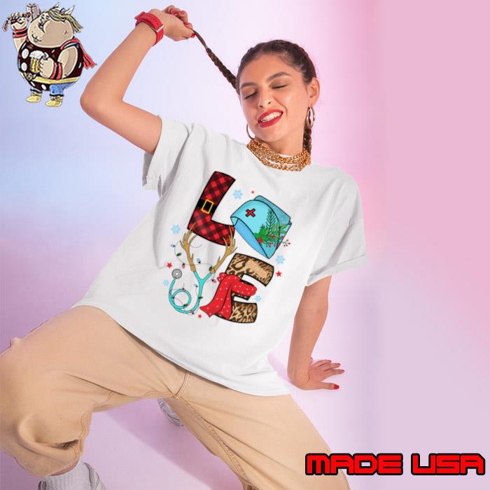 Love Christmas Nurse Red Plaid And Leopard T-Shirt Ladies tee