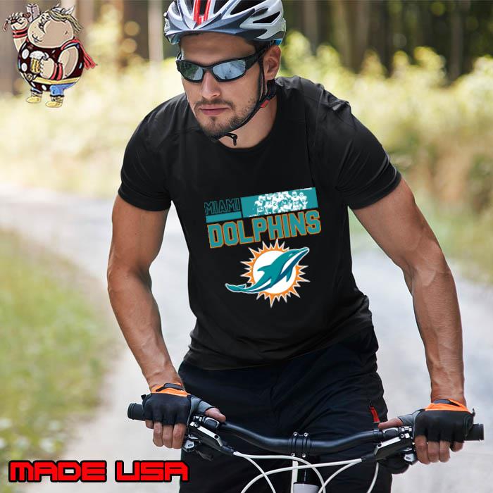 Miami Football retro and distressed dolphins helmet T-Shirt Unisex