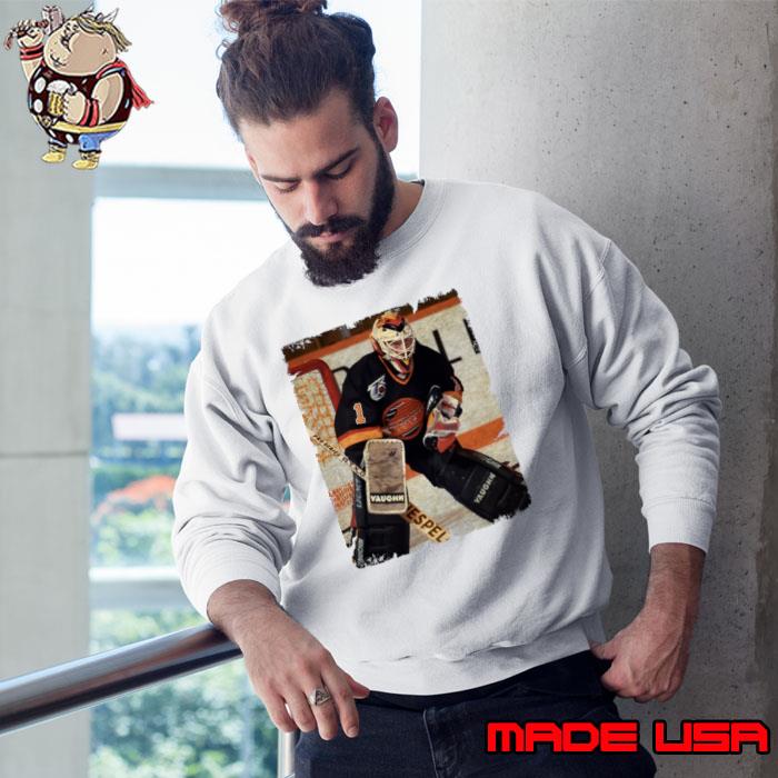 Kirk McLean Canadian former professional ice hockey 1997 in Vancouver Canucks 20 Shutouts T-Shirt Sweatshirt