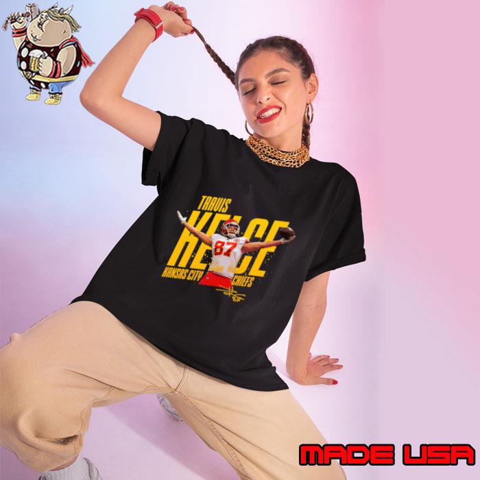 Travis Kelce Pose Signature Kansas City Chies NFL T-Shirt Ladies tee