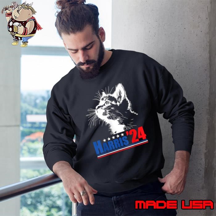 Childless Cat Ladies For Kamala Harris 24 USA Election 2024 Sweatshirt