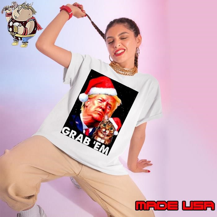 Santa Trump Cat Grab ‘Em Merry Christmas 2022 Ladies tee