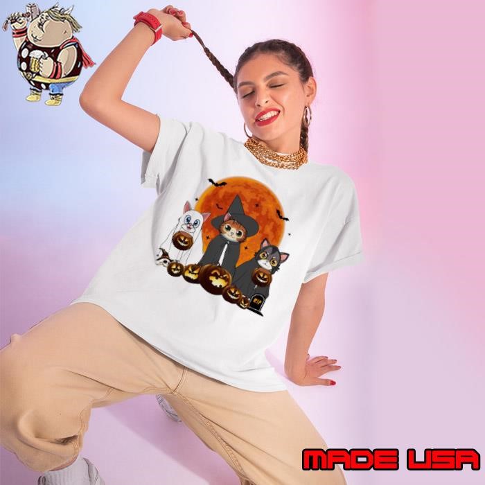 Ghost And Witch Cat Halloween Ghost Cat Bats Blood Moon Ladies tee