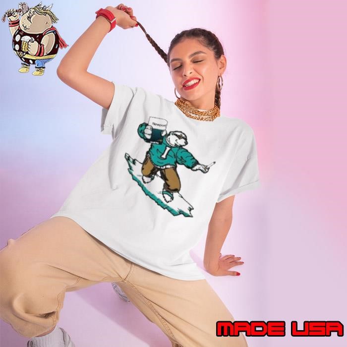 Icee Bear Smoking 2024 Ladies tee