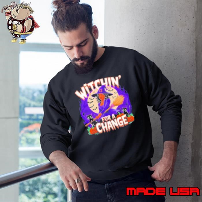 Kamala Harris witchin for a change Halloween Sweatshirt