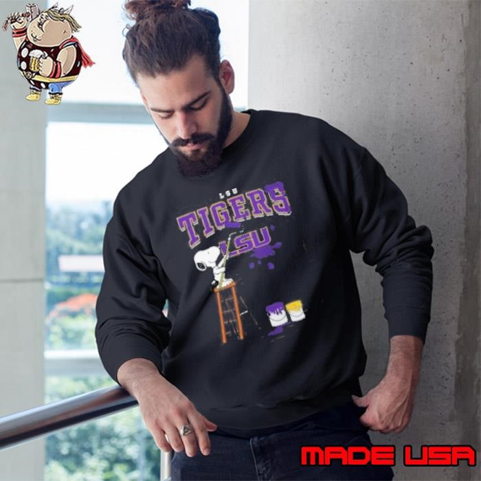 LSU Tigers Snoopy Painting Sweatshirt