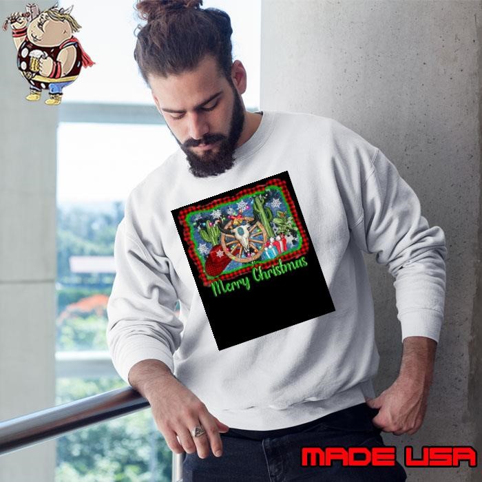 Western Wooden Wheel Bull Skull Christmas Sweatshirt