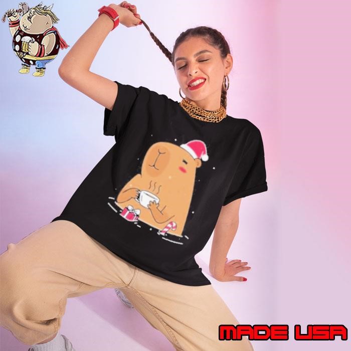 Capybara Santa hat Christmas Ladies tee