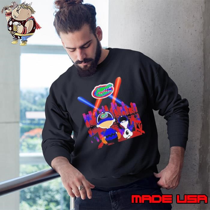 Charlie Brown And Snoopy Florida Gators City By Night Sweatshirt