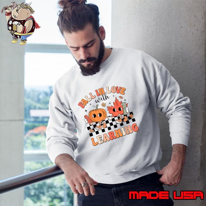 Retro Fall In Love With Learning Autumn Pumpkin Teacher Sweatshirt