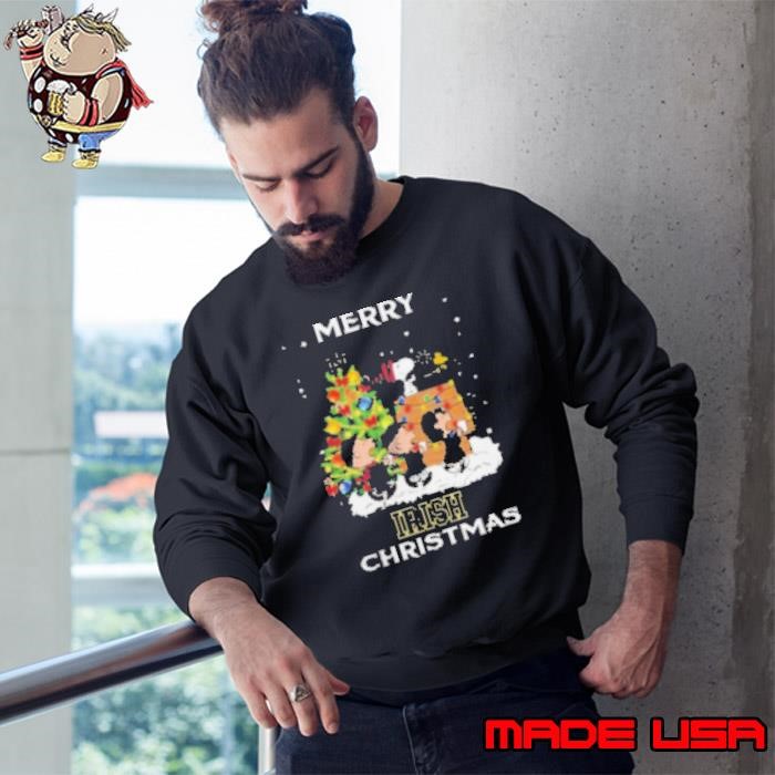 2024 Notre Dame Fighting Irish Snoopy And Friends Merry Christmas Sweatshirt