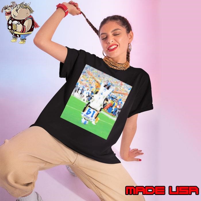 Headstand on the field Amon Ra St. Brown Detroit Lions Ladies tee