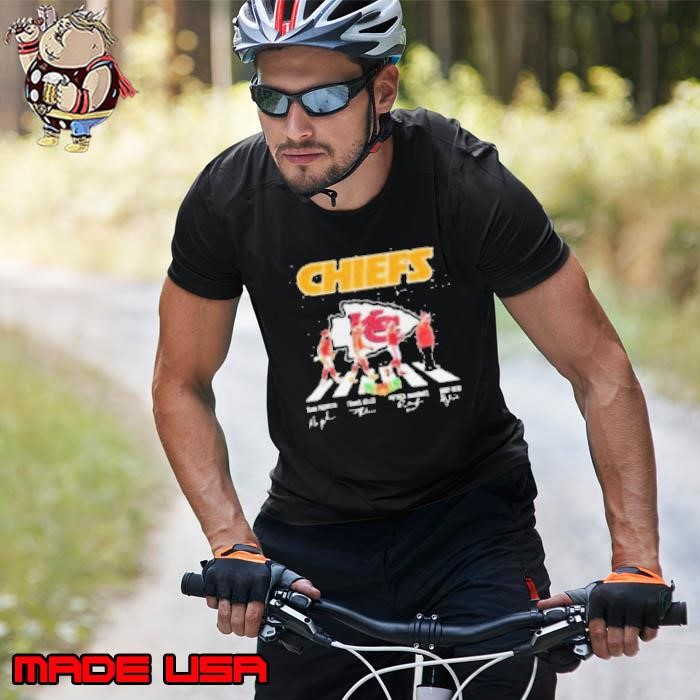 Kansas City Chiefs Merry Chirtsmas Signature Unisex