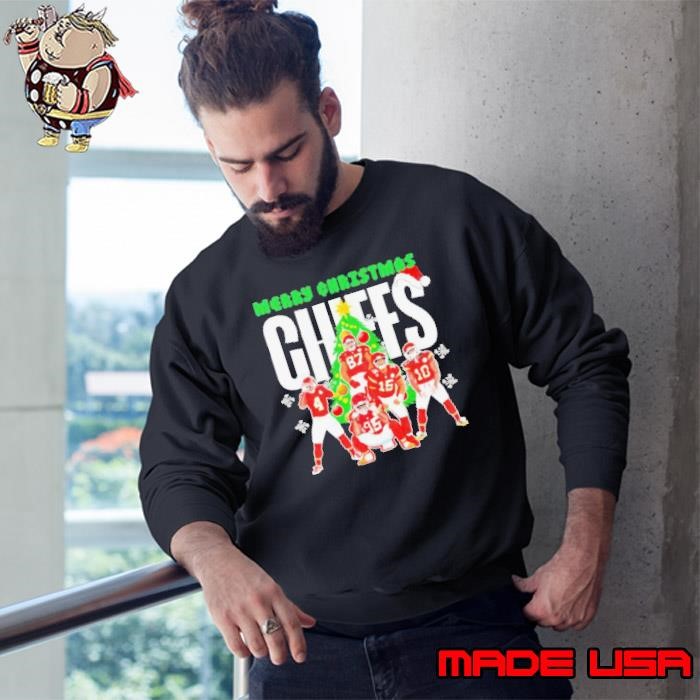 Merry Christmas Kansas City Chiefs players Christmas tree Sweatshirt