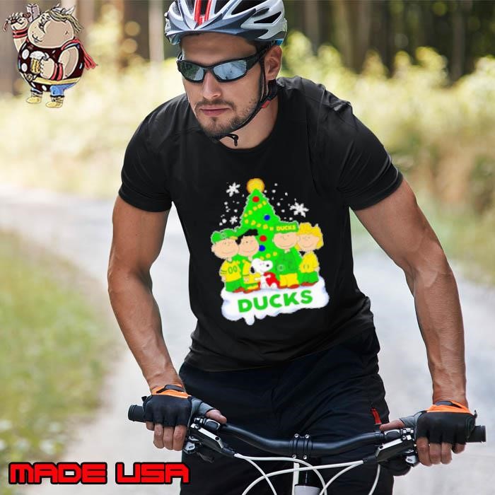 Snoopy and friends fans of Oregon Ducks Merry Christmas Unisex