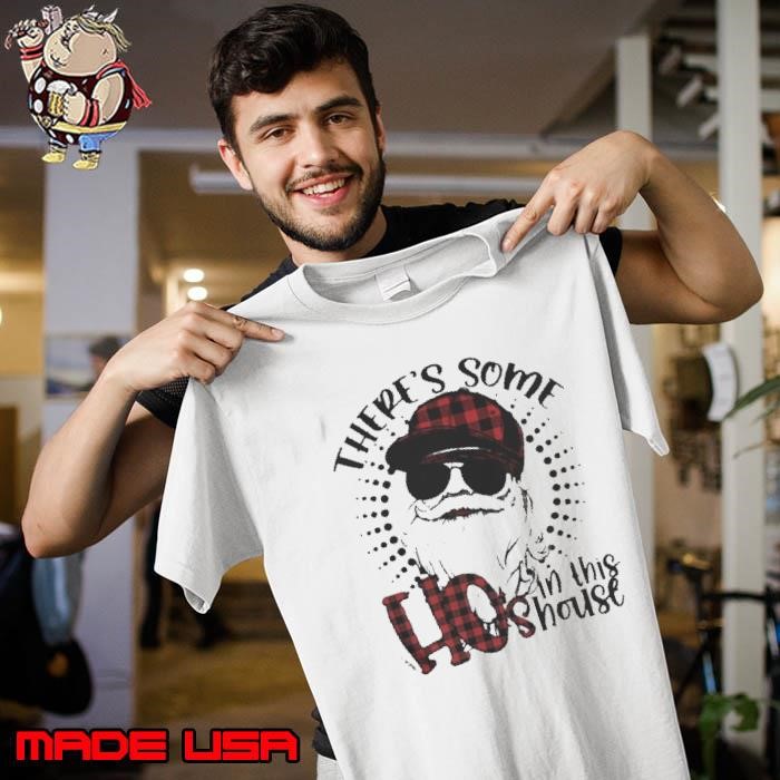 There’s Some Ho’s In This House Old Man Wear Sunglasses Unisex