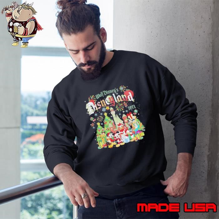 Vintage Walt Disneyworld Christmas Mickeys Very Merry Christmas Party 2024 Sweatshirt