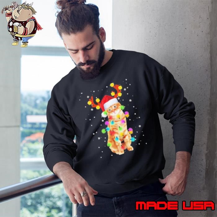 cat christmas snow Sweatshirt