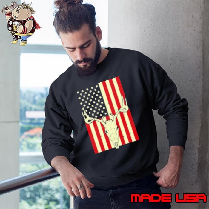 American Flag Deer Skull Vintage Hunting Patriotic Hunt Dad Sweatshirt