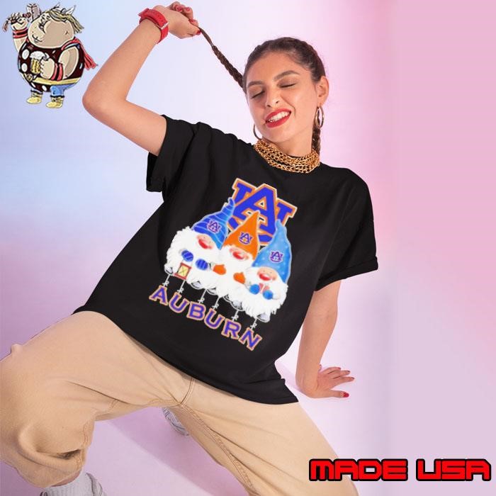Auburn Tigers Fans Gnomies Merry Christmas Ladies tee