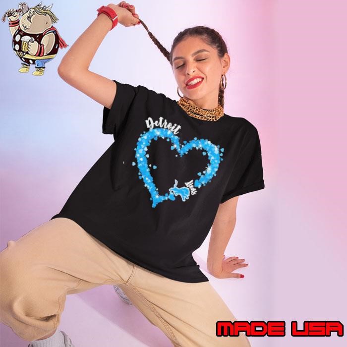 Detroit Lions fan big heart with the team logo Ladies tee