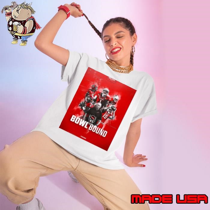 NC State Wolfpack Bowl Bound All Players 2024 Poster Ladies tee