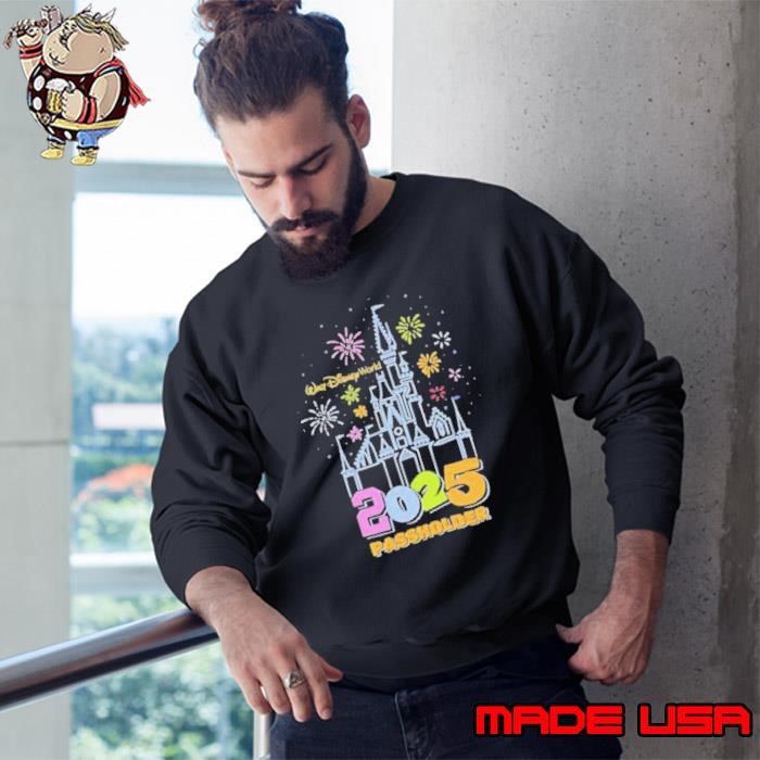 Passholder 2025 Walt Disney World T Sweatshirt