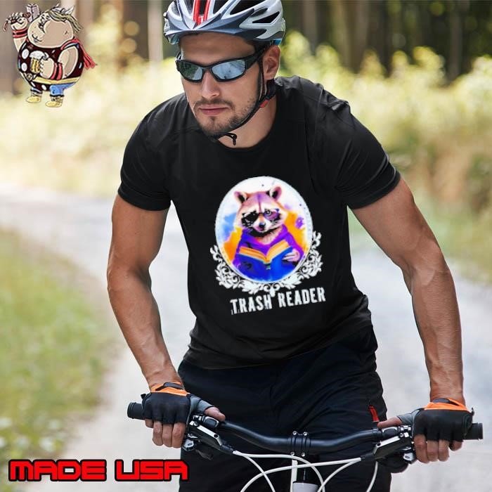Raccoon trash reader Unisex